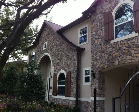 Custom Home w/ Garage Apartment