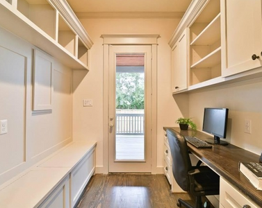 HOUZZ-house-remodel-office-5cdc3a682f2e1.png