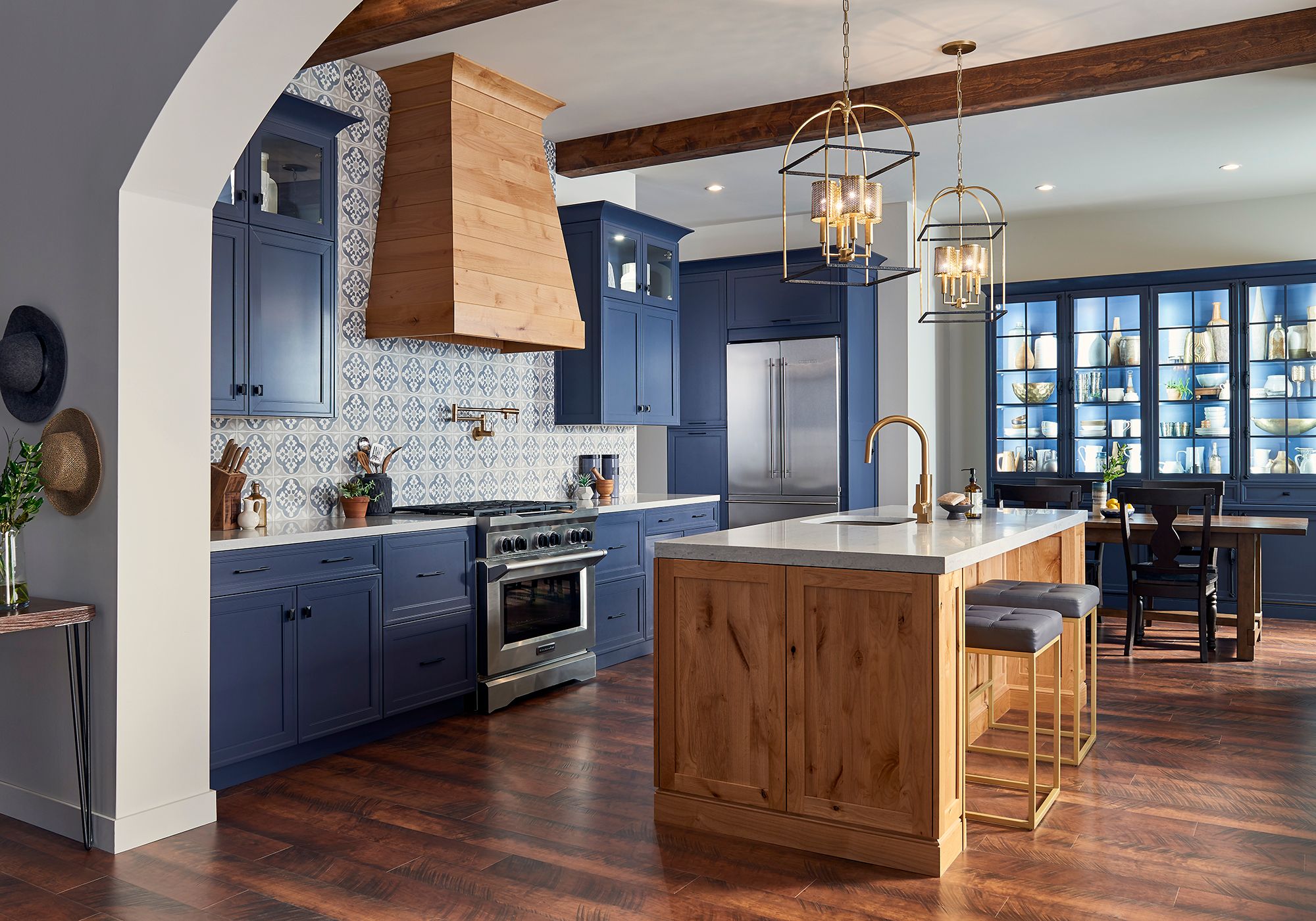 HERO_Kitchen - Stickley and Lakeway 02 (1).jpg