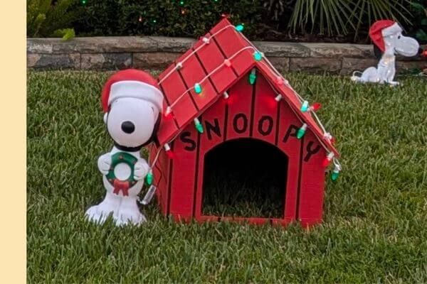 Snoopy decorations Snoopy decorations