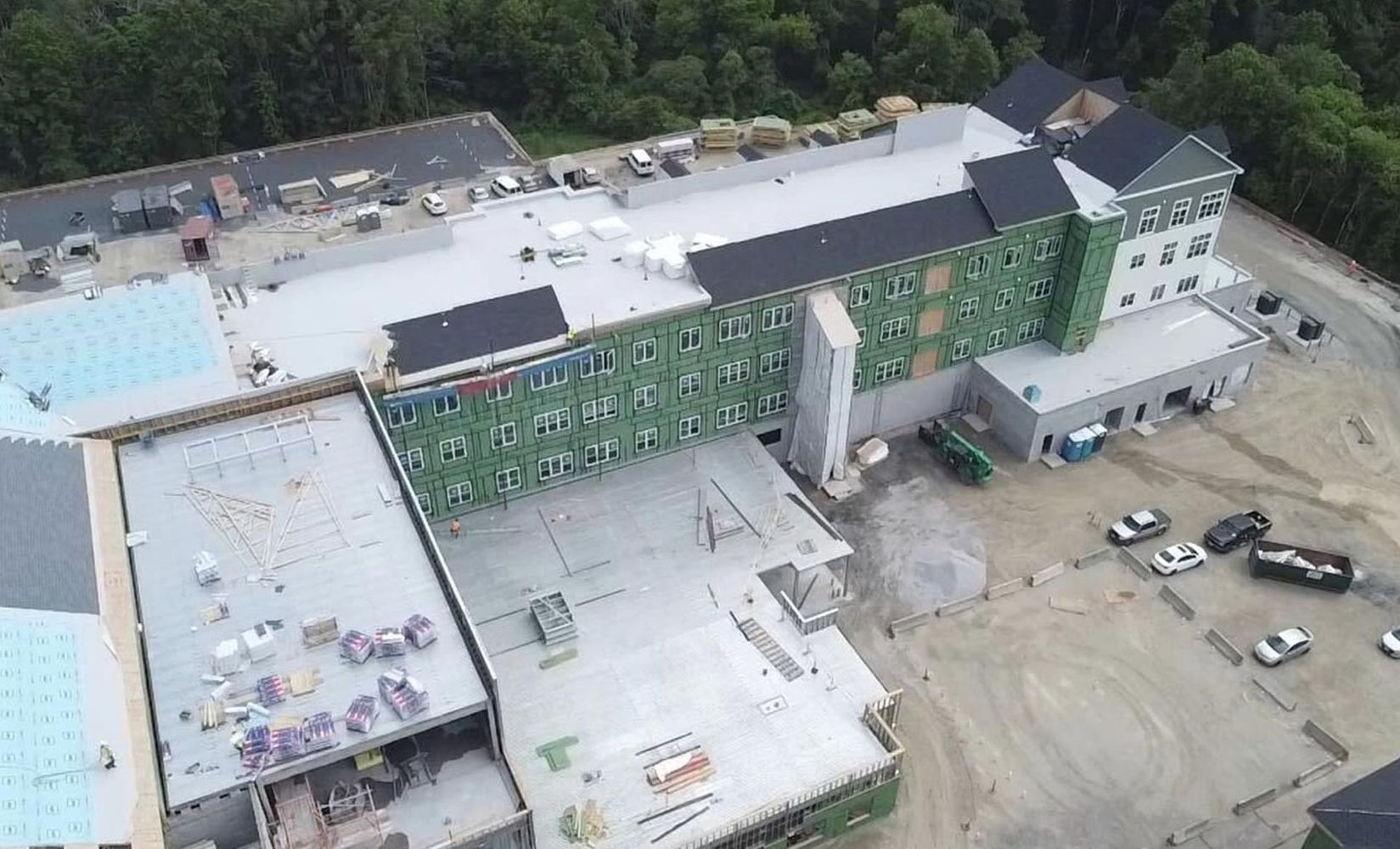 commercial building with flat roof