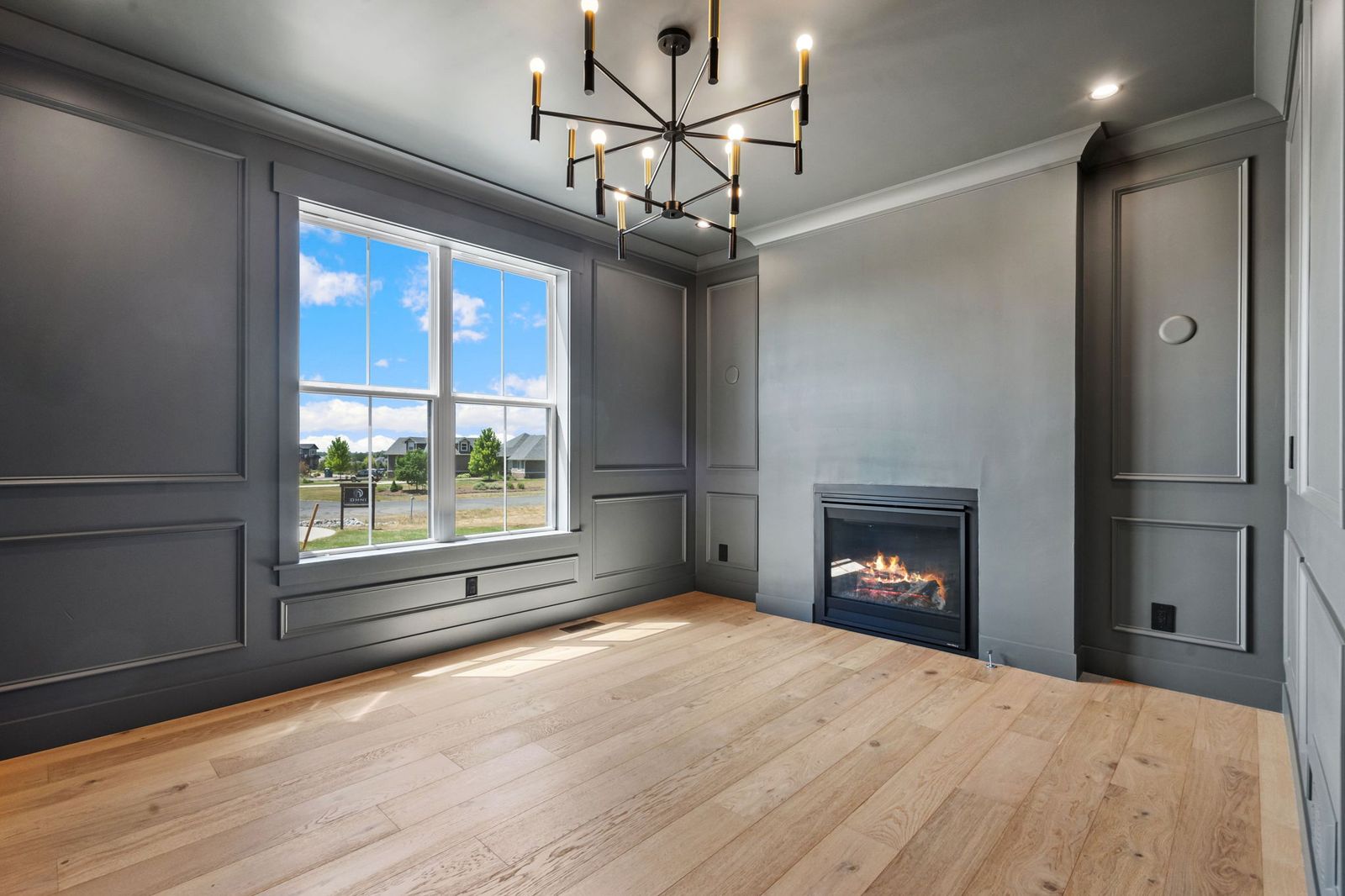 26-web-or-mls-3237 Elderberry Ln 16.jpg