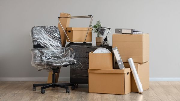 How to Make Moving Day Stress Free 1.jpg