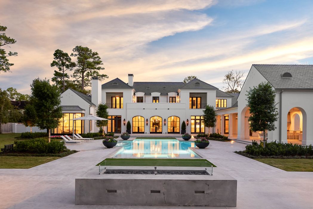 Swimming Pool Builder Piney Point Village.jpg