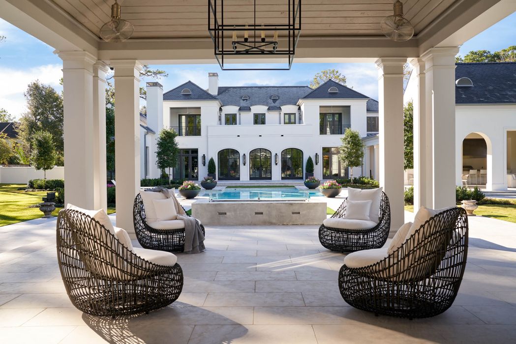 Symmetrical Pool and Landscape Design – Piney Point Village Residence
