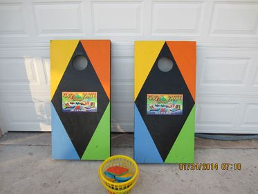 cornhole game