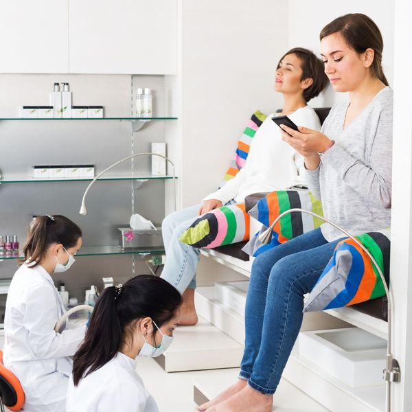 friends getting a pedicure