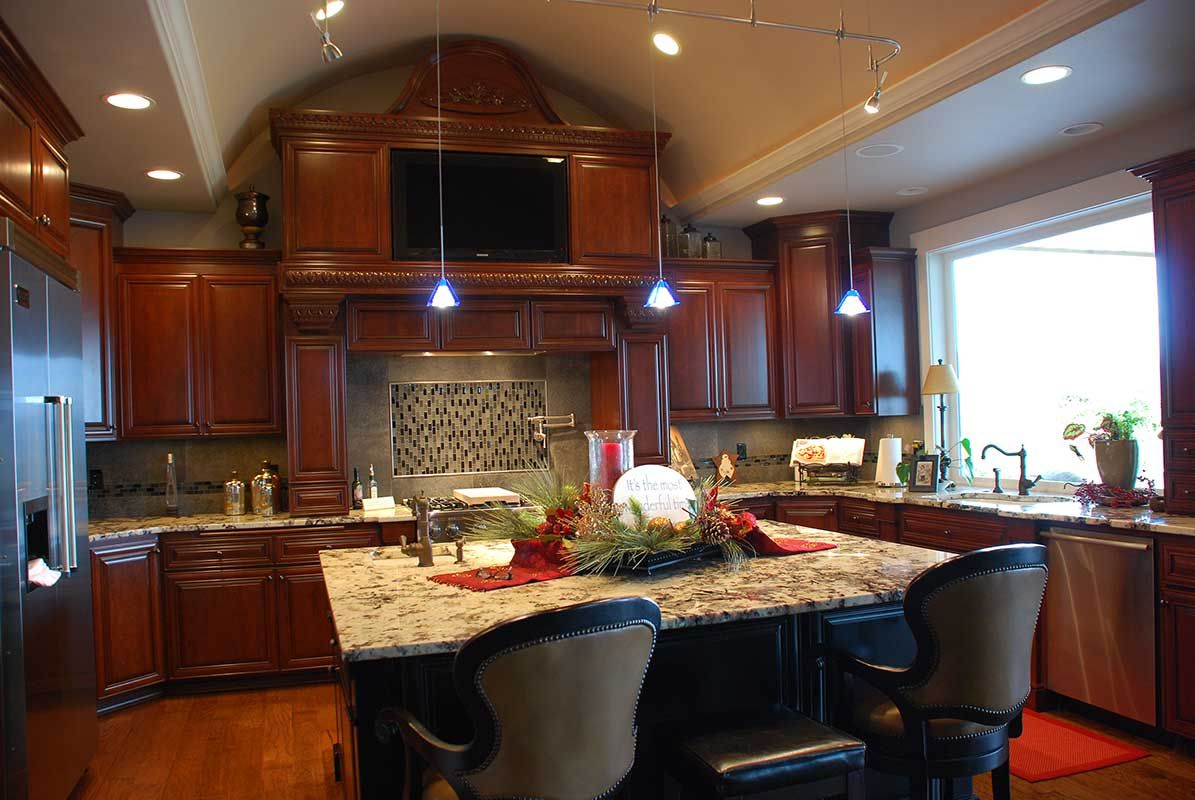 royal-cabinets-kitchen-cabinets-dark-wood.jpg