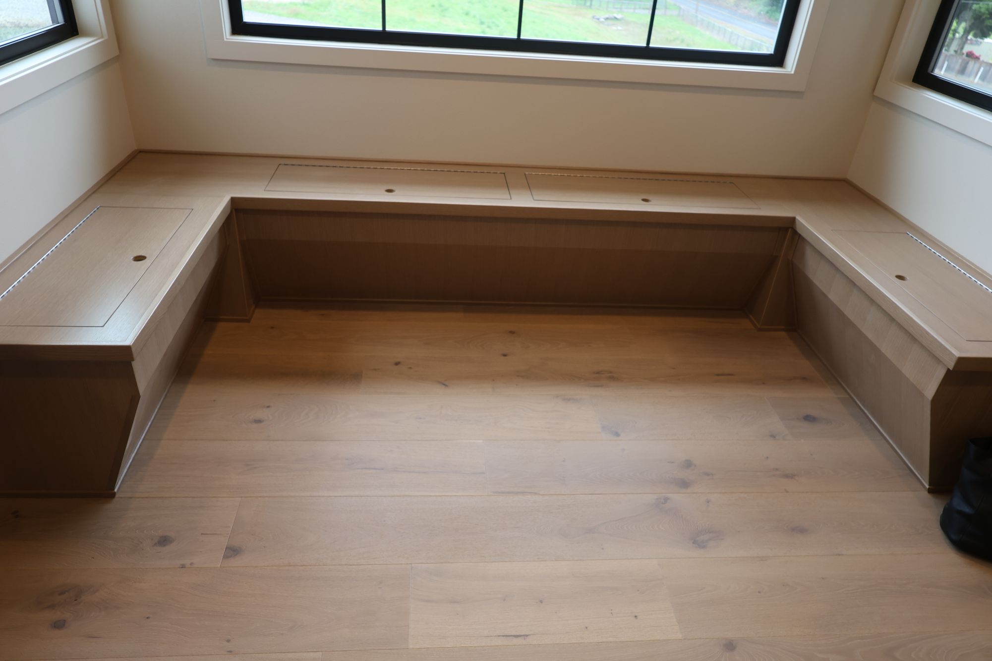 Breakfast Nook Bench