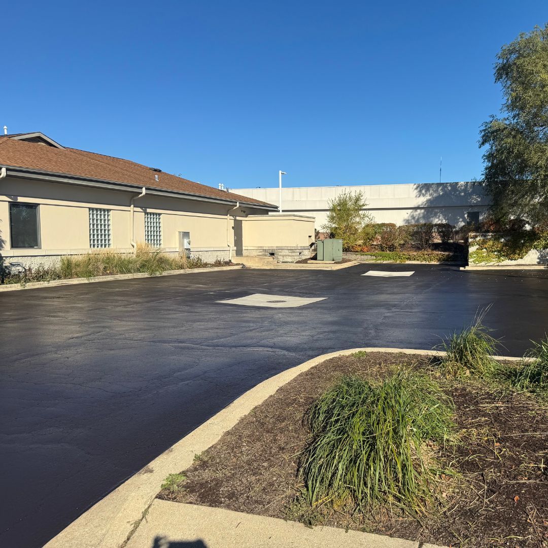 commercial sealcoating