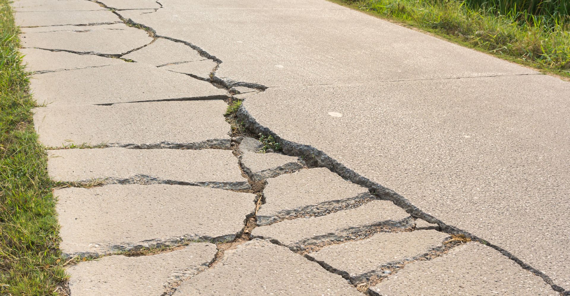 M36165 - Modified Blitz - Can You Seal A Driveway with Cracks.jpg