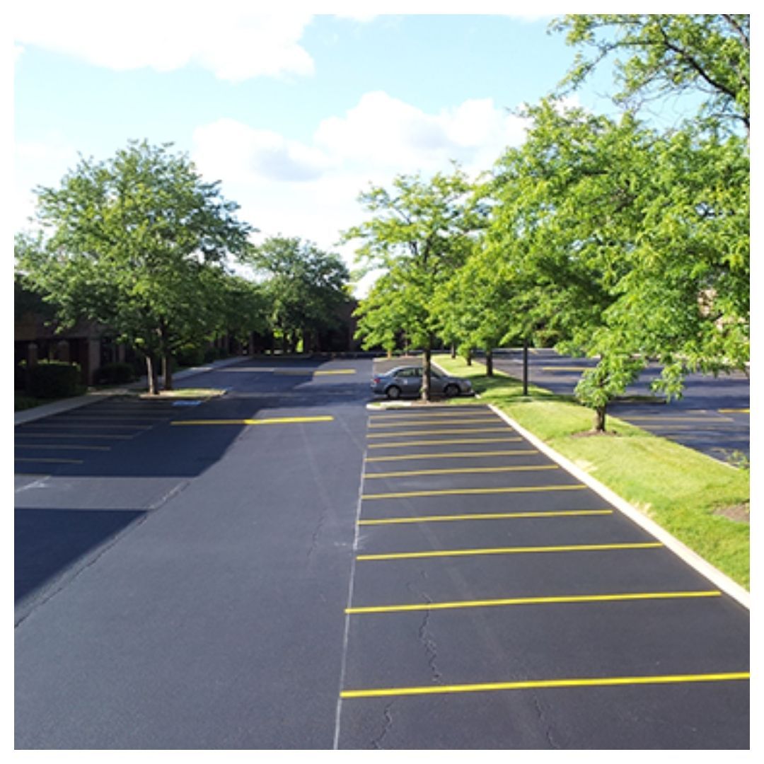 asphalt sealcoating