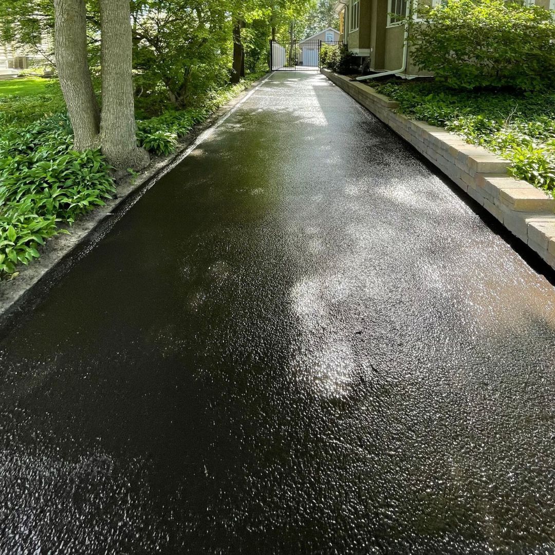 sealcoated driveway
