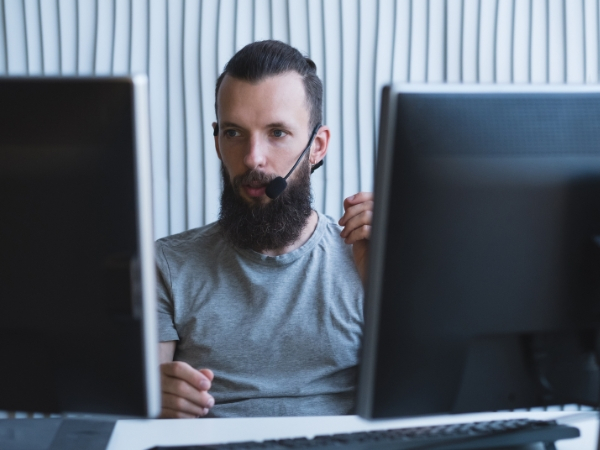 IT Worker