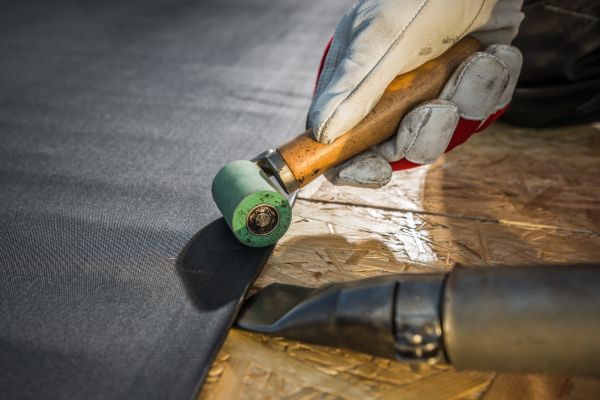 Installing a flat roof