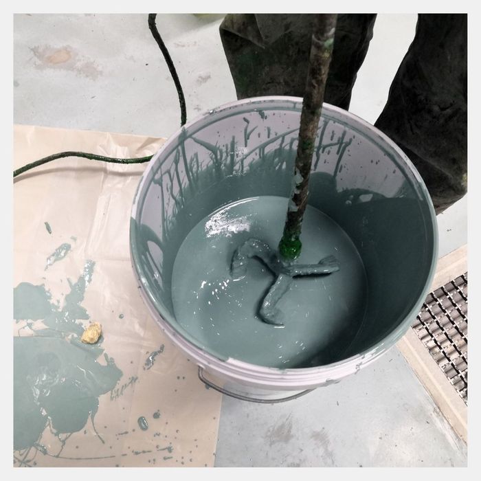 epoxy mixing process in bucket