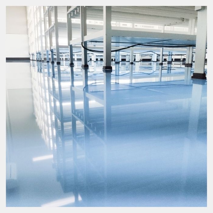 epoxy-coated commercial floor