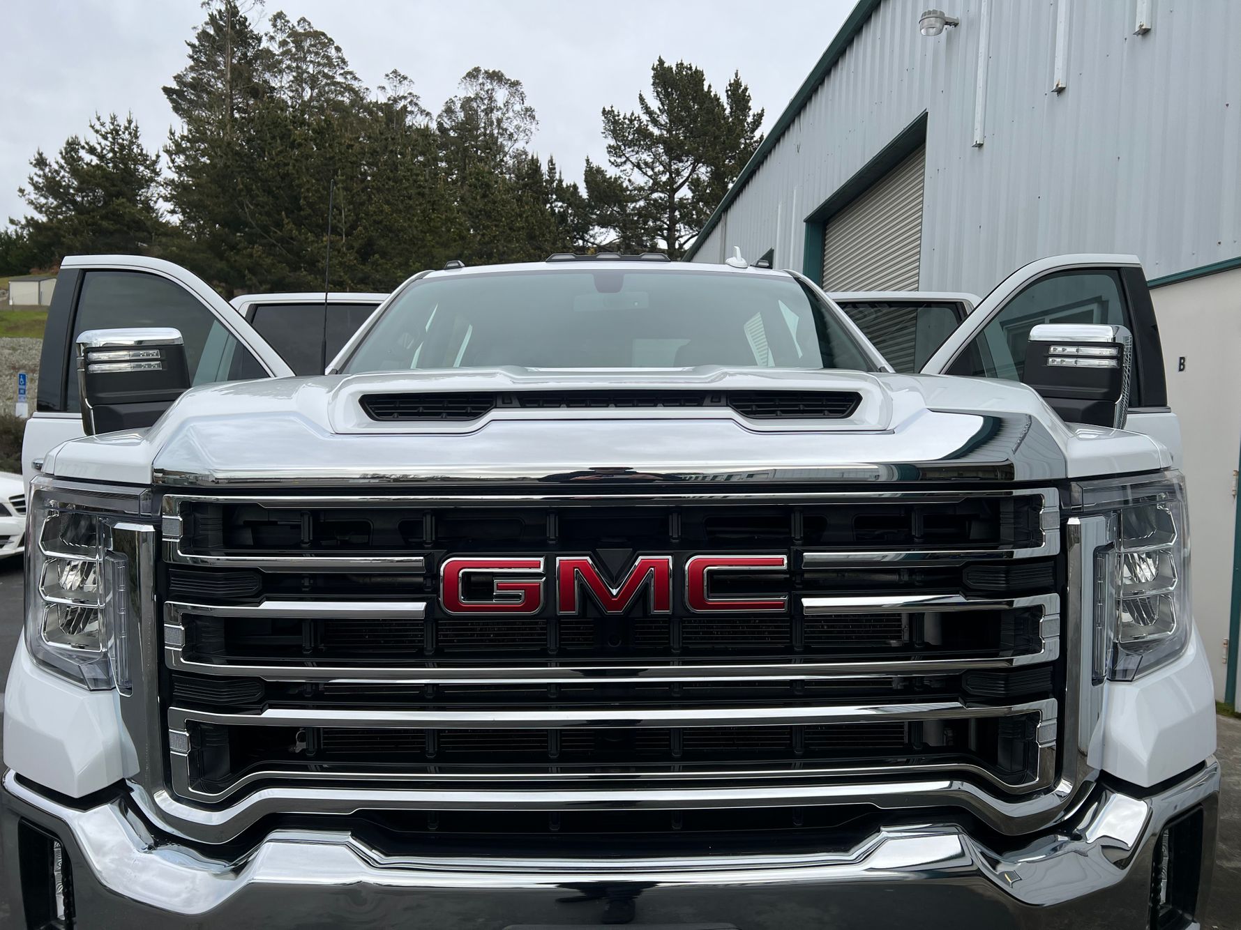 Gallery Humboldt Auto Styling