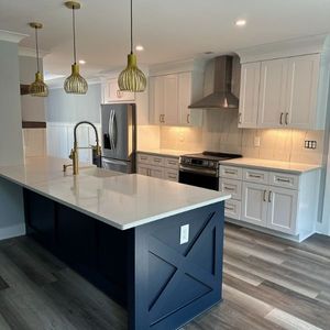 Kitchen - Gallery 1.jpg