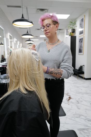 SALON