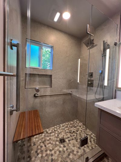 contemporary-bathroom (2).jpg