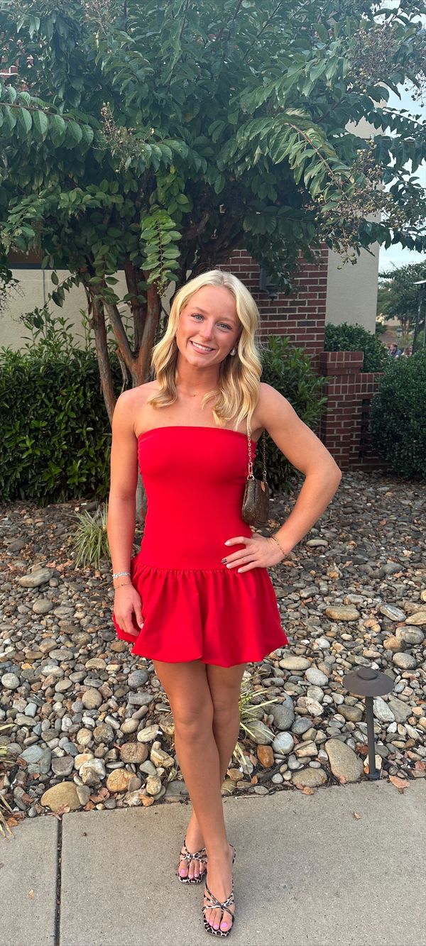 CHLOE CUNNINGHAM.jpg