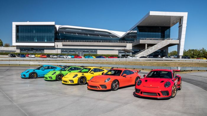 Porsche Experience Center.jpg