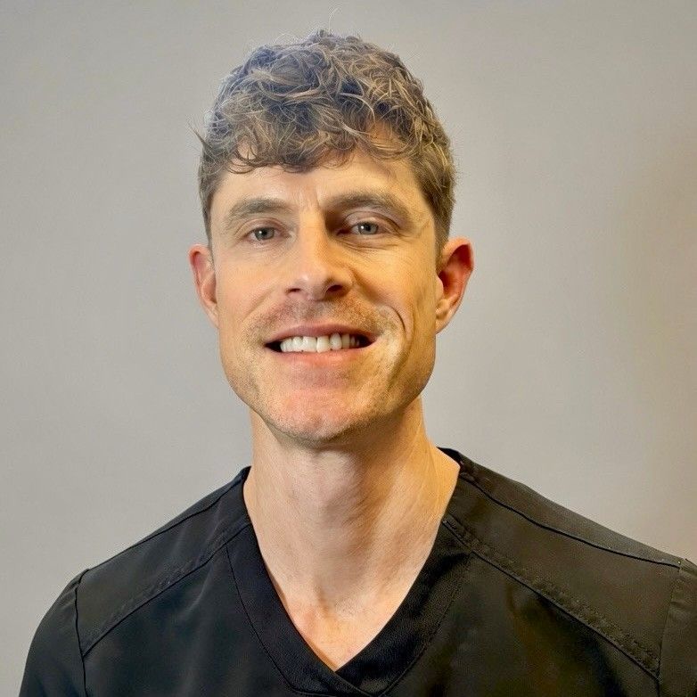 Dyer cropped.jpg