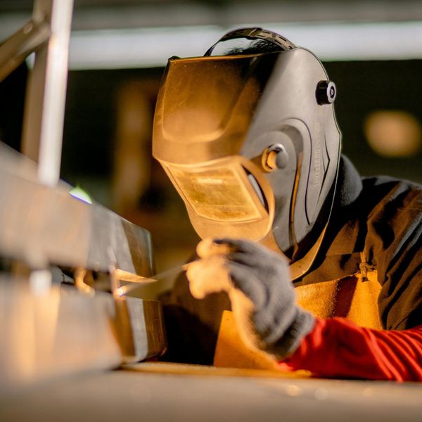 How to Create an Equipment Repair Schedule for Optimal Efficiency4.jpg