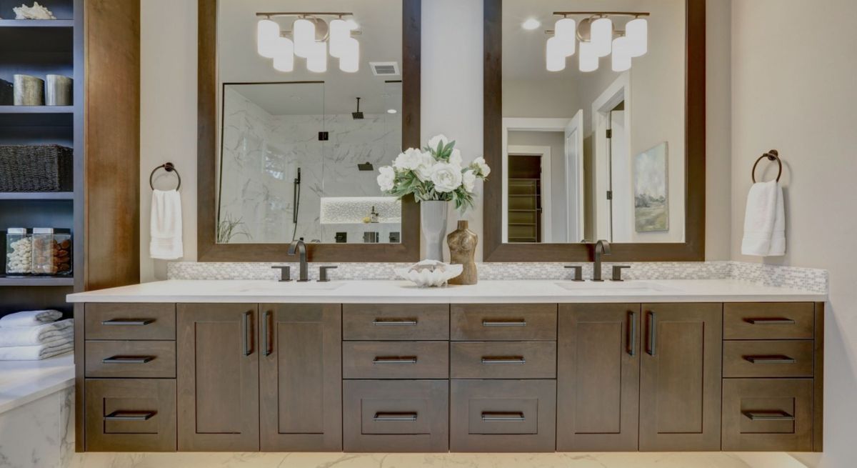 double vanity bathroom