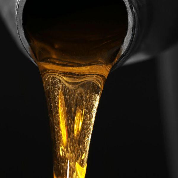 What Are The Different Types Of Engine Oil_    -image1.jpg