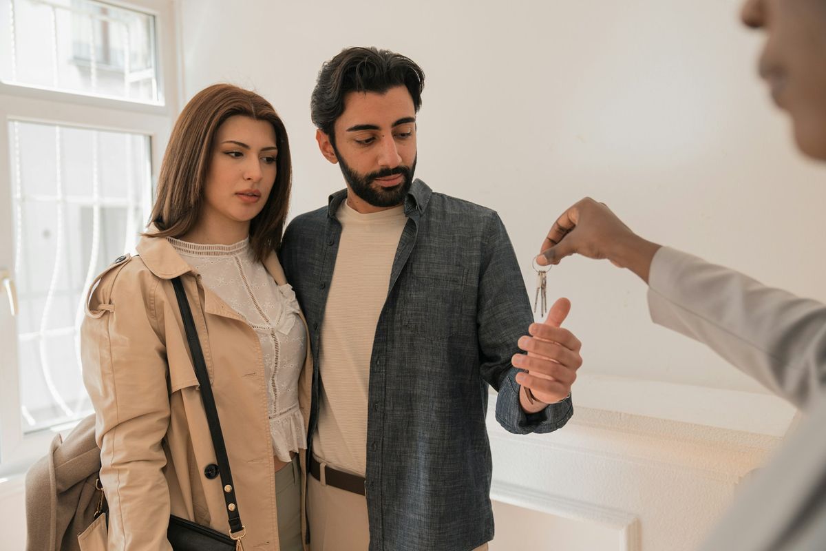 Report Unethical Buyers Agents in Apex, NC