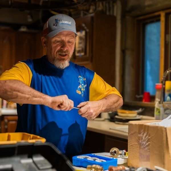 Tips to Keep Your Plumbing Clog-Free3.jpg