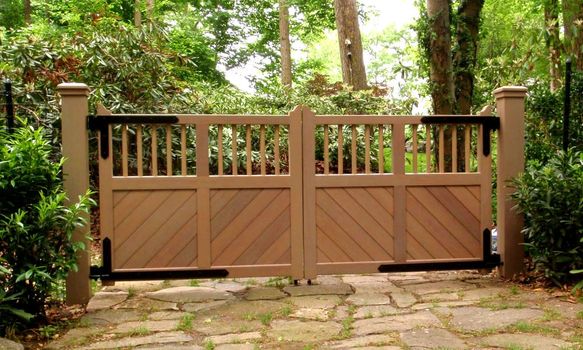 WG 18 w-gates-photo36.jpg