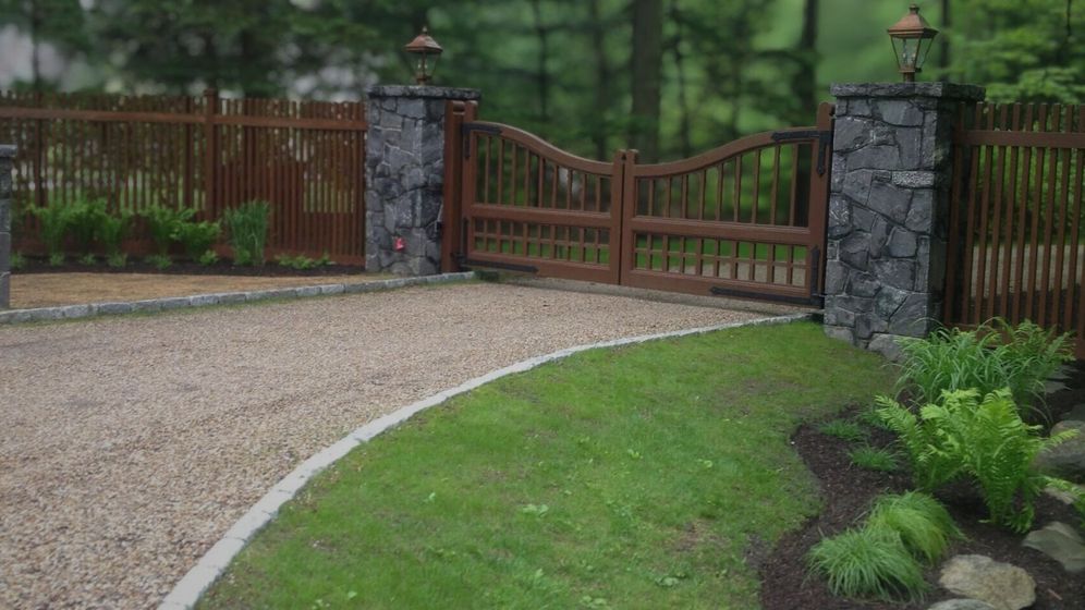 Top 4 Qualities to Look for in a Residential Contractor for Your Driveway Gate.jpg