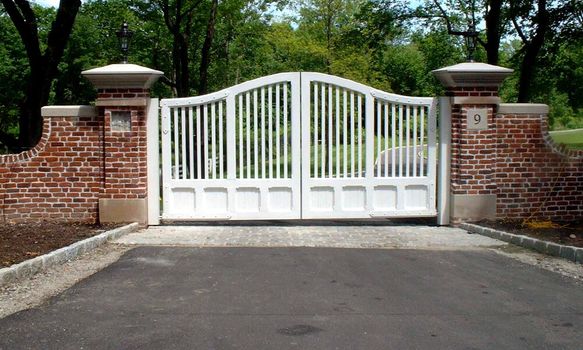 WG 26 w-gates-photo44.jpg