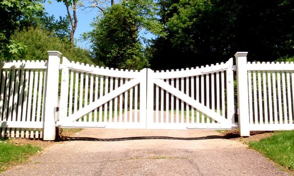 WG 33 w-gates-photo30.jpg