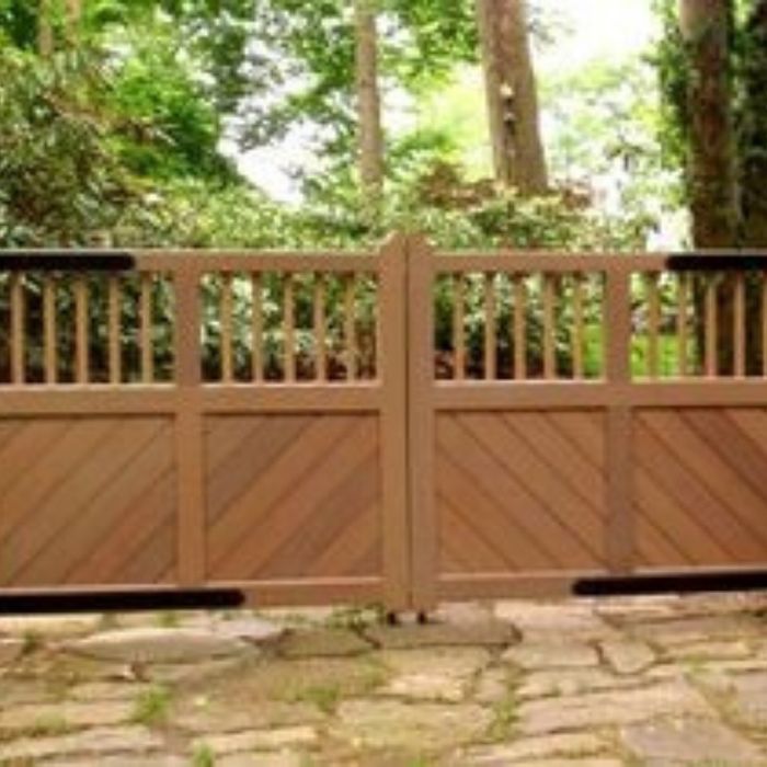 Top 4 Qualities to Look for in a Residential Contractor for Your Driveway Gate - Image 2.jpg