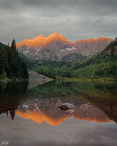 MaroonBells_Mood2020.jpg