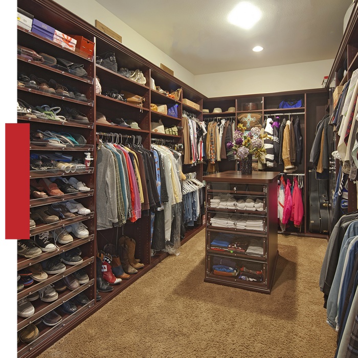 Image of a well organized walk in closet