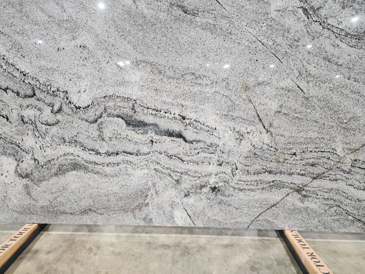 London White Granite.114x80 37.95 2.jpg