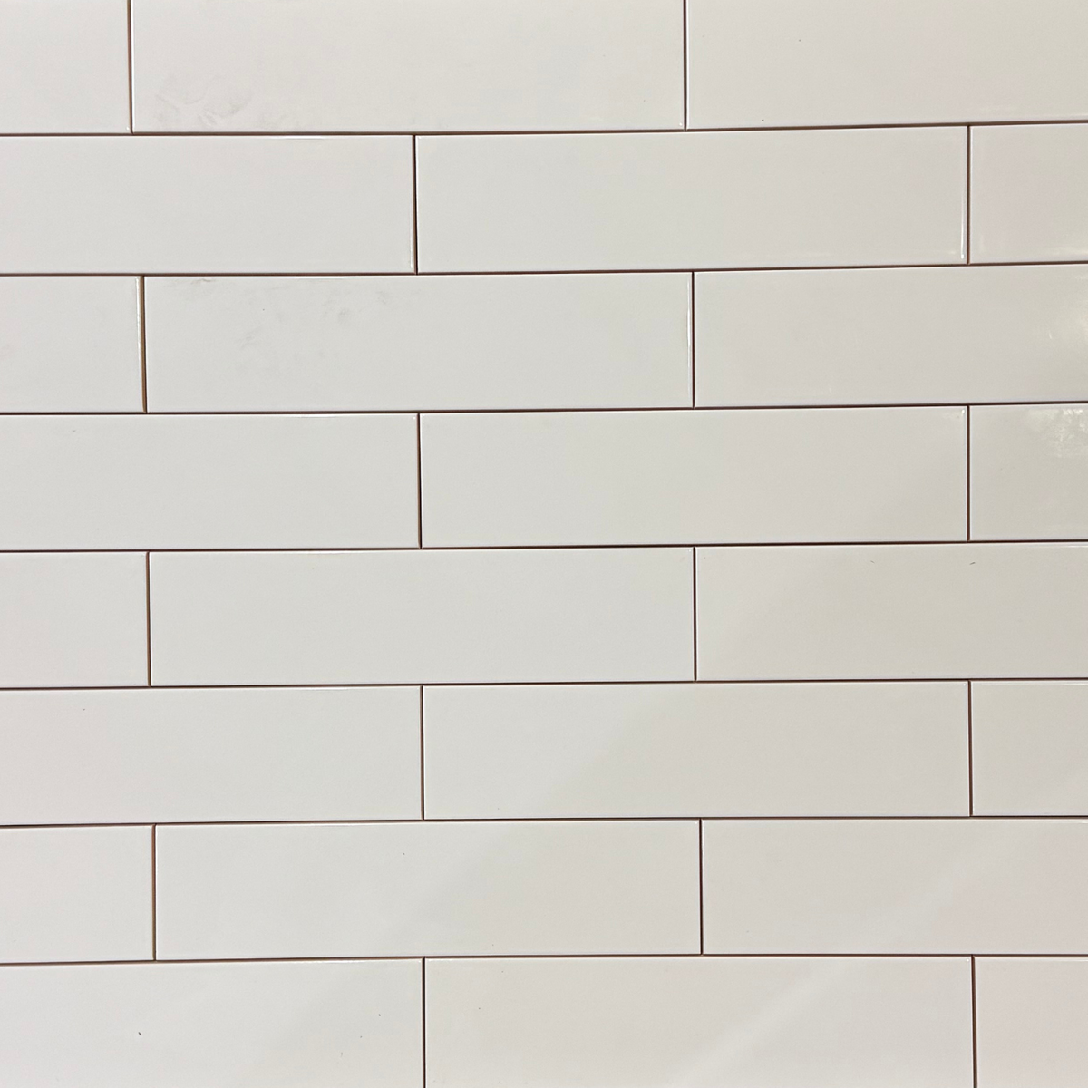 Antique Lace (Ivory) 3x12 Gloss Subway Tile 1.png