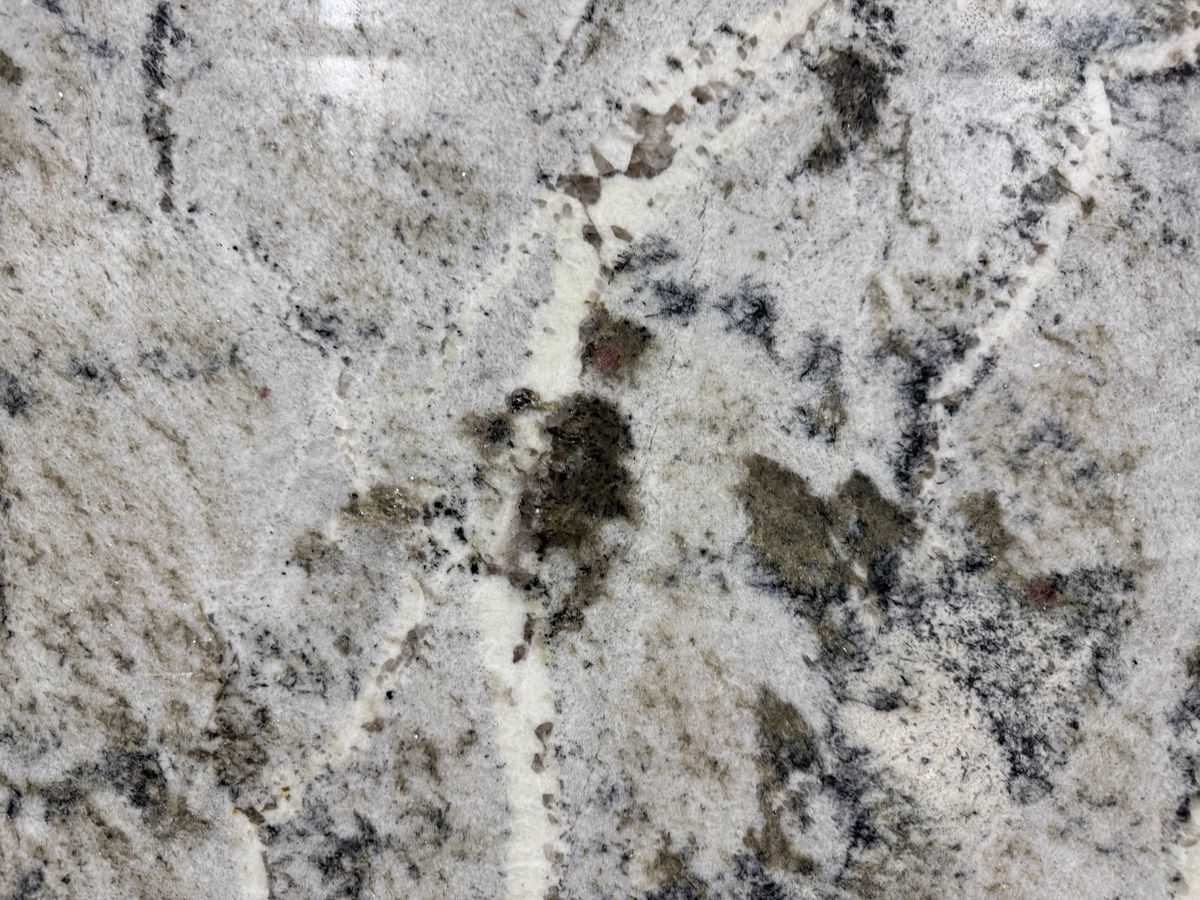 Alpine White Granite 25091505W 8.jpeg