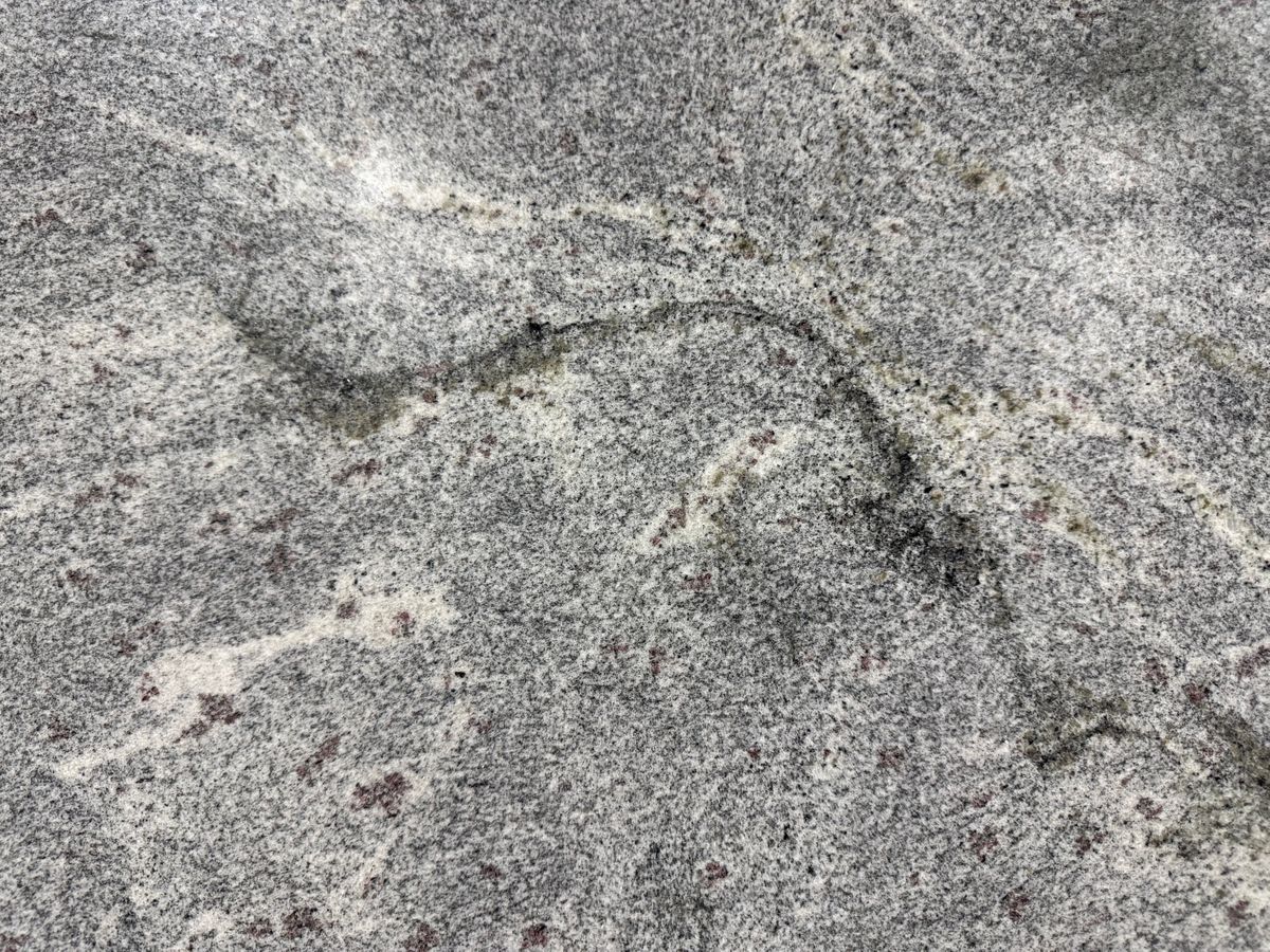 White Vitoria Quartzite 7.jpeg