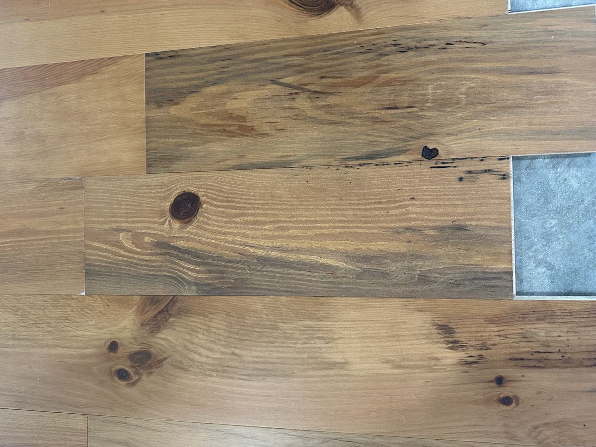 Reclaimed Pine 6.jpg