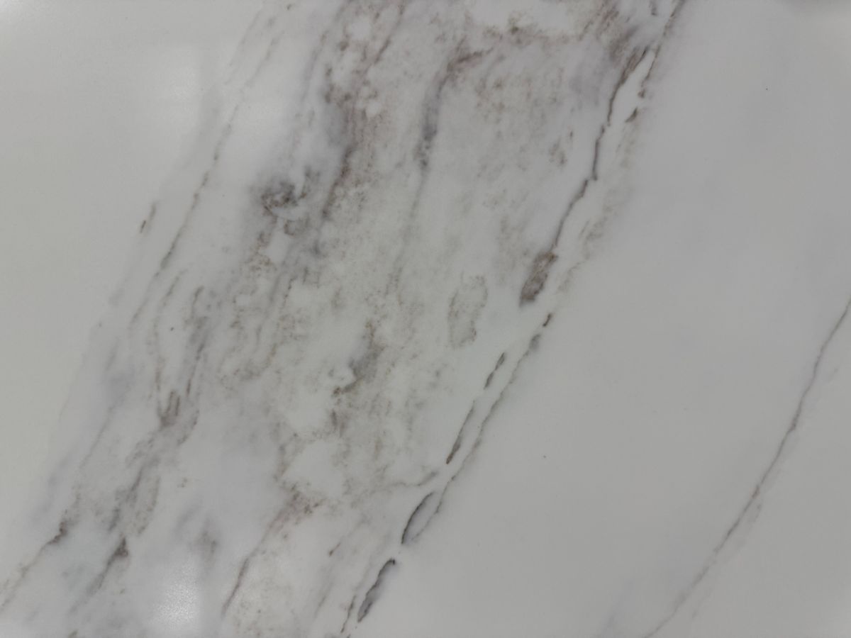 Calacatta Elegant Quartz 6.jpg