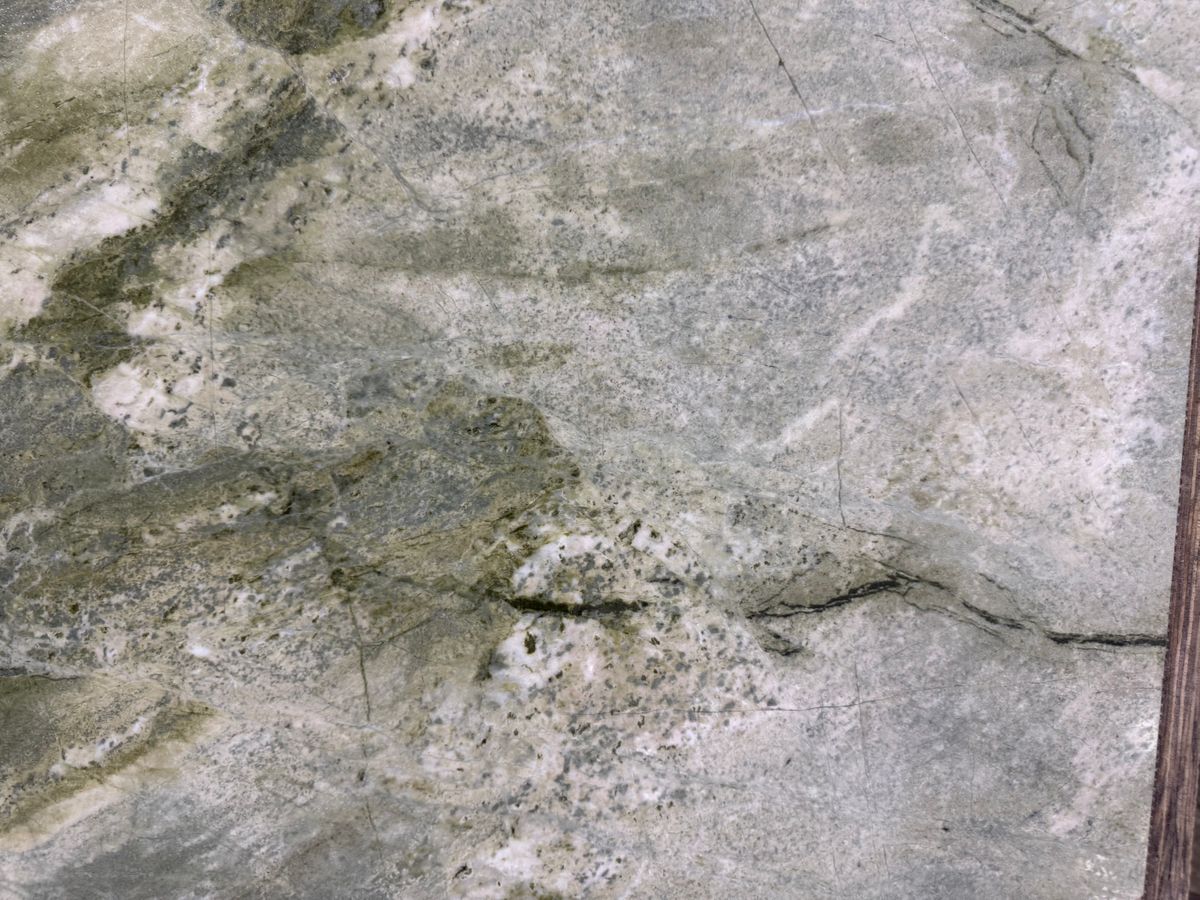 Alga Green Quartzite Leathered 6.jpeg
