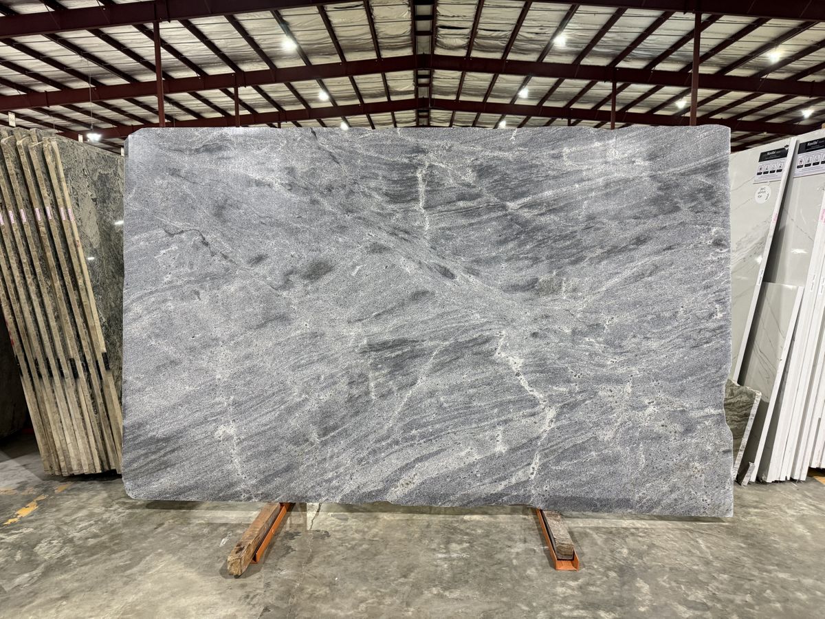 White Vitoria Quartzite 1.jpeg
