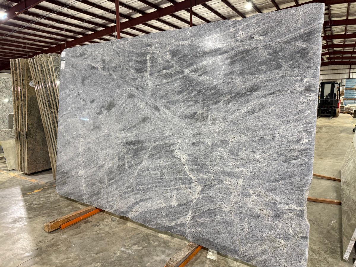 White Vitoria Quartzite 2.jpeg