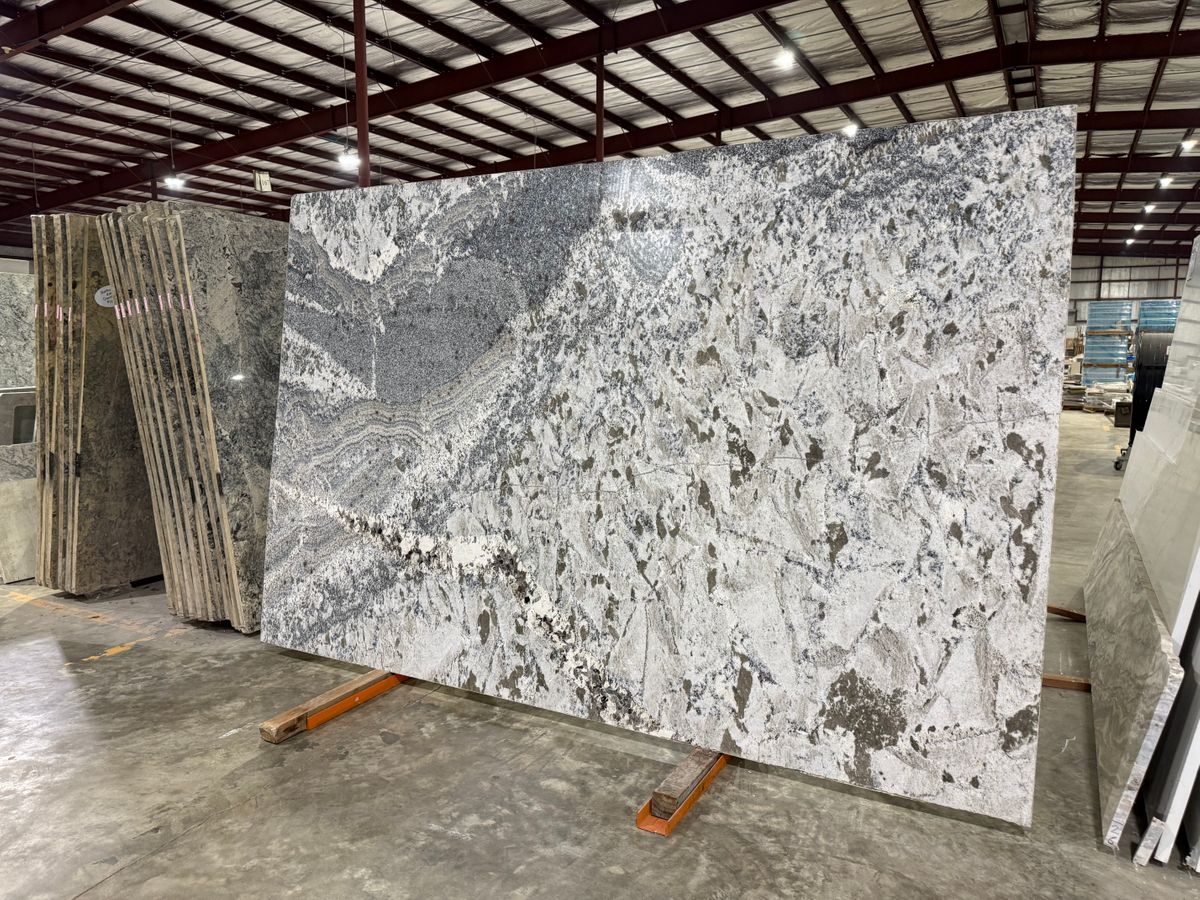 Alpine White Granite 25091506W 2.jpeg